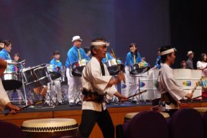 スキヤキ＆和太鼓（打楽器合奏）のコラボ